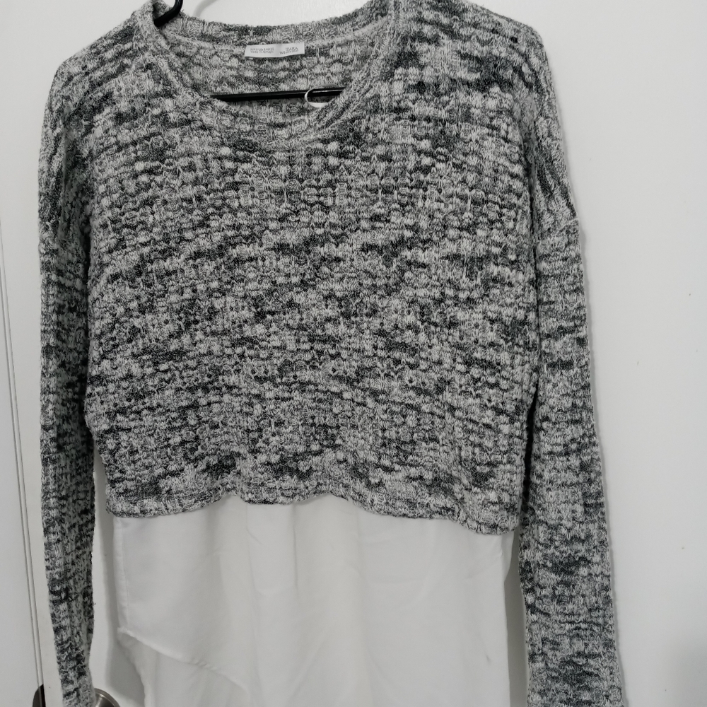 Zara long sleeve Cable Loose Knit Cropped Sweater/Sheer Tunic Blouse Combo
